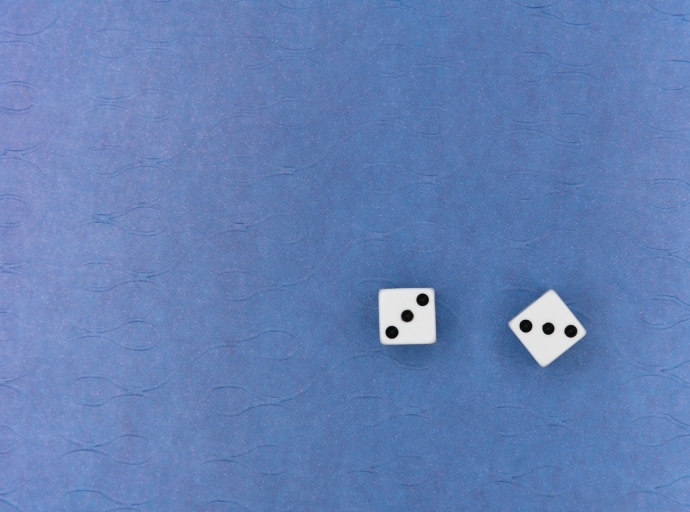 The Underlying Risks within the Simplicity of Binary Options