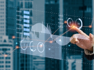 Man vs. Machine: Intuitive Trading vs. Systematic Approach
