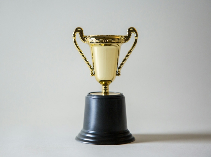 Empowering Traders: The Advantages of Prop Firm Software on MT4/MT5