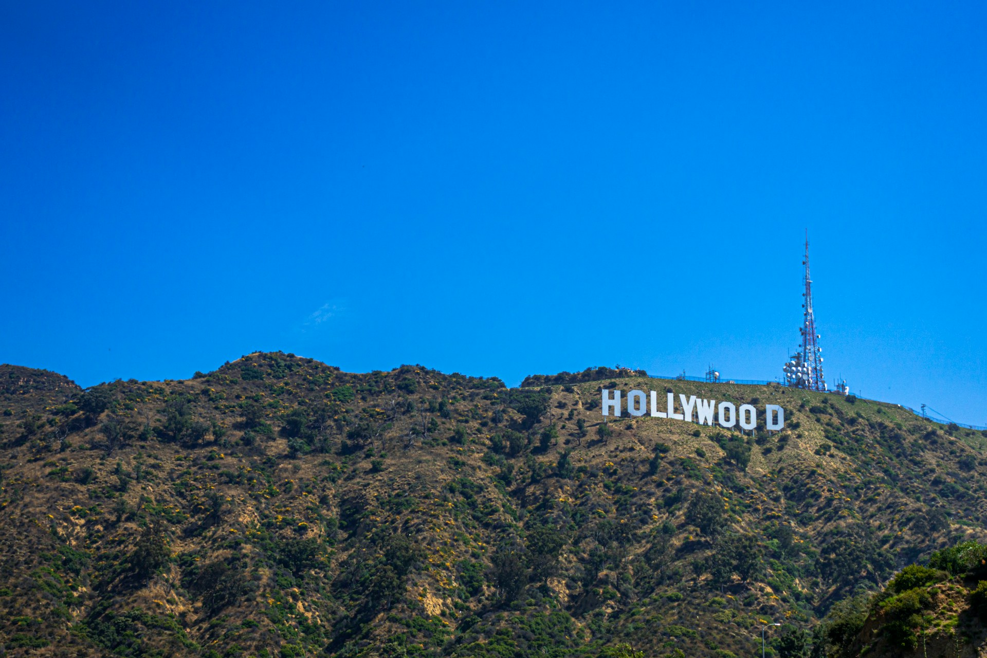 Trump Imposes 100% Tariff on Foreign Films: Saving Hollywood or Threatening Global Cinema? Trump Imposes 100% Tariff on Foreign Films: Saving Hollywood or Threatening Global Cinema?