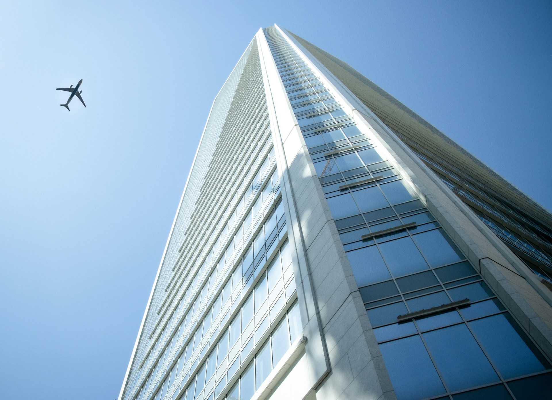 Launch Your Forex Brokerage with MT4 Turnkey Solutions Launch Your Forex Brokerage with MT4 Turnkey Solutions