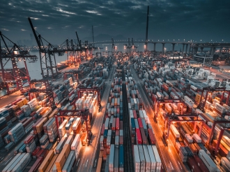 How AI is Revolutionizing Supply Chain Management Amid Tariff Turmoil