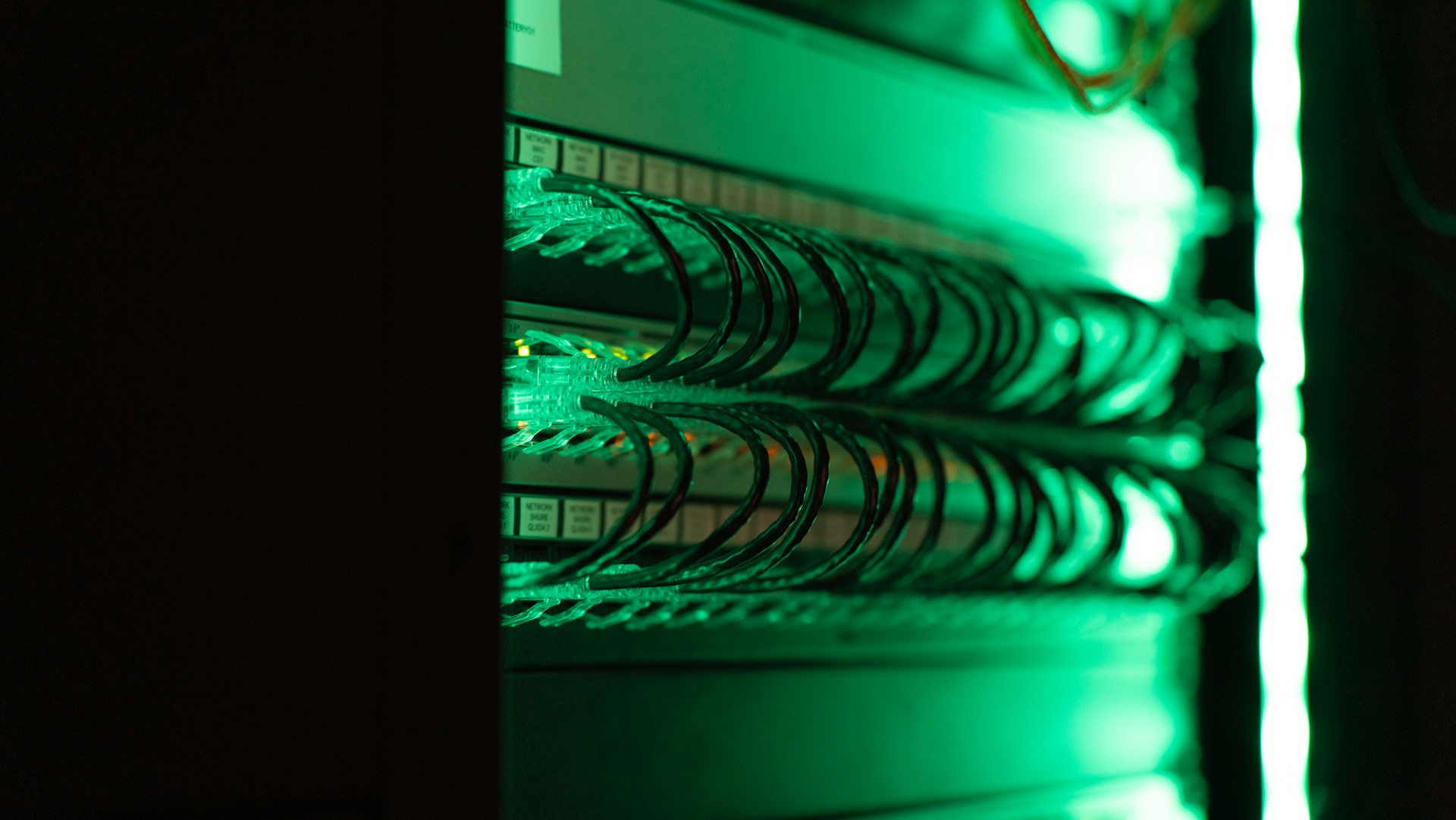 The Advantages of Using a Dedicated Server for Forex The Advantages of Using a Dedicated Server for Forex