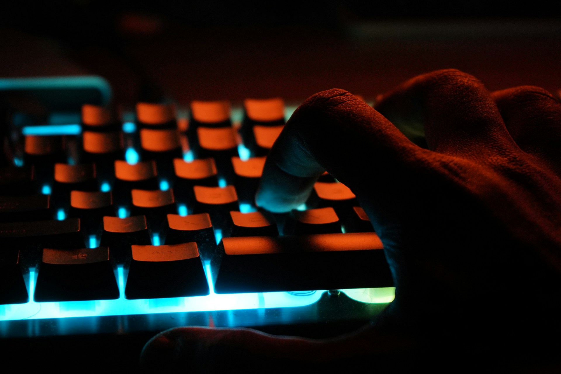 The $42M GMX Hack: How a Generous Hacker Returned Funds and Rewrote DeFi Rules The $42M GMX Hack: How a Generous Hacker Returned Funds and Rewrote DeFi Rules