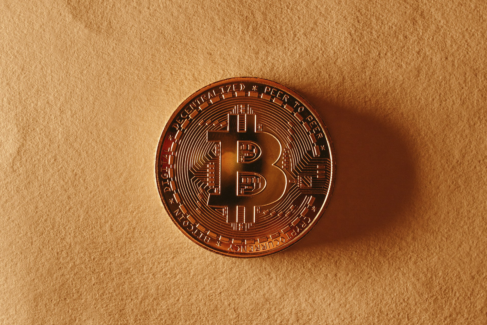 TCrypto Wallets vs. Crypto Exchanges: Where Should You Keep Your Digital Assets?