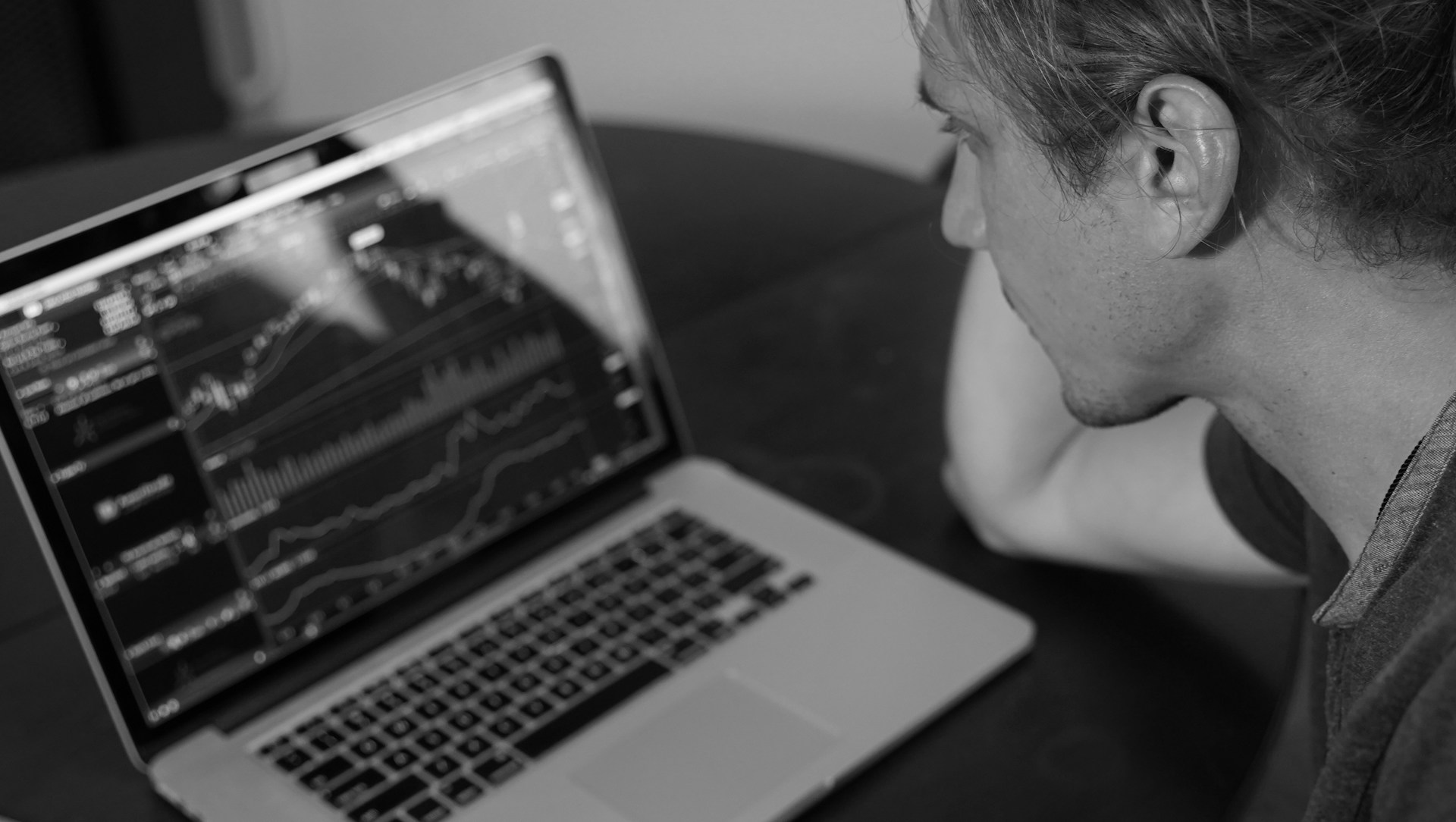How to Deal with Psychological Challenges in Trading in 2025 How to Deal with Psychological Challenges in Trading in 2025