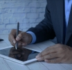How to Choose the Right Fund Manager: Key Factors for Investors in 2025