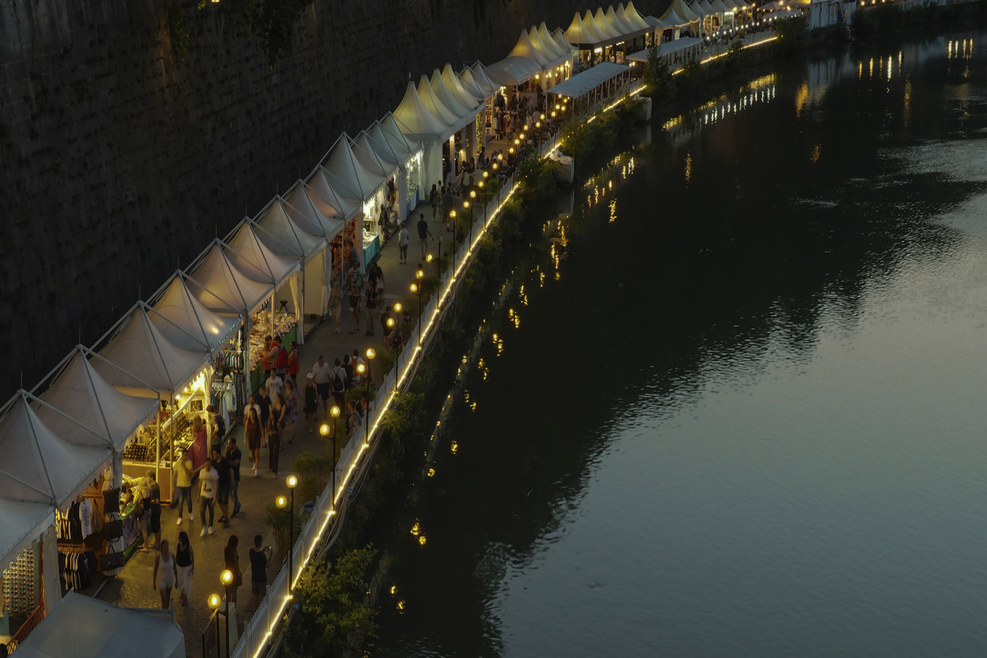 Emerging Currencies and Asian Markets Emerging Currencies and Asian Markets