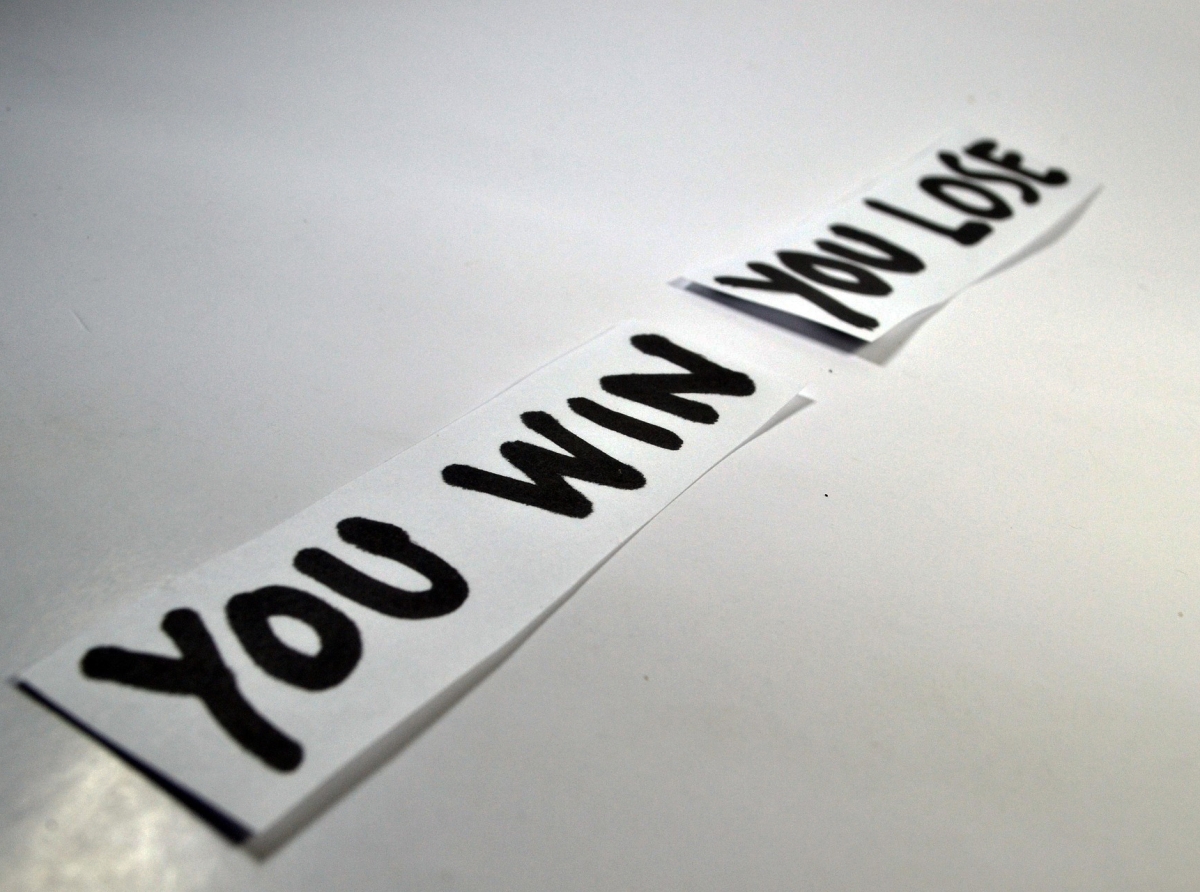 Why 90% of Traders Lose Money: Mass Psychology Explained