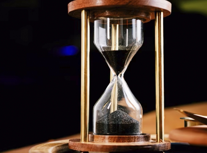 The Ultimate 4-Hour Trading Strategy: Balancing Precision, Patience, and Profit