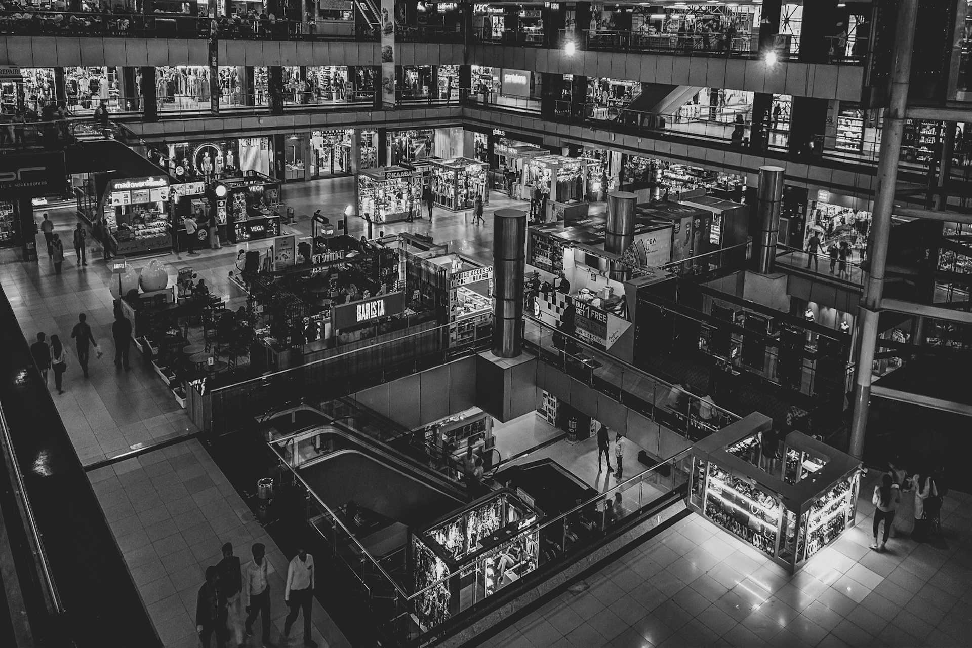 Prop Trading vs Retail — Why Firms Survive While 90% of Traders Fail Prop Trading vs Retail — Why Firms Survive While 90% of Traders Fail