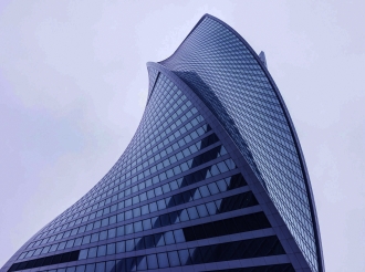 The Evolution of Scalping: From Manual Clicking in the 2000s to Modern Latency Arbitrage Strategies with Server Co-Location