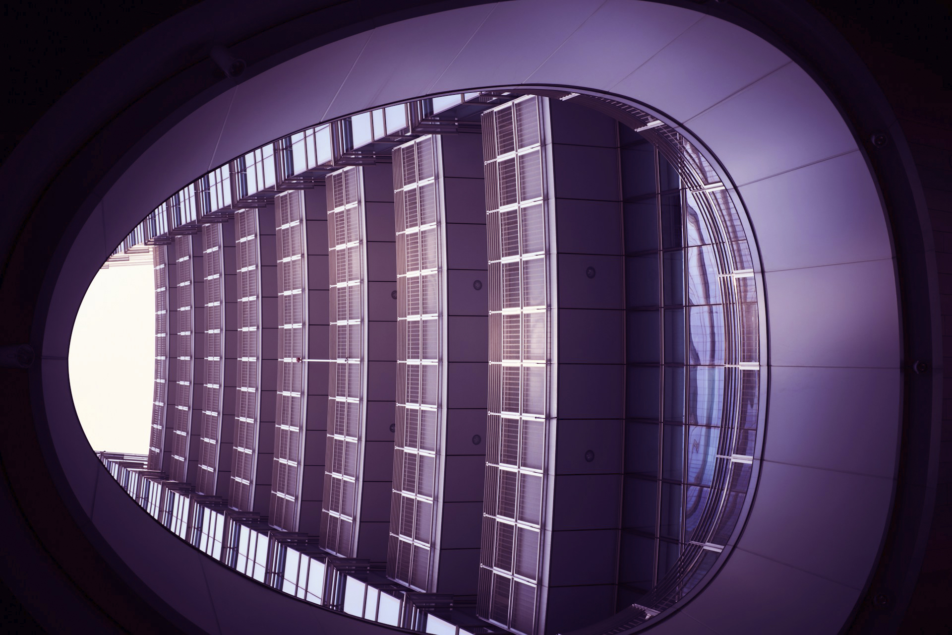 Anonymous Forex VPS: why traders choose crypto payments and no-KYC infrastructure