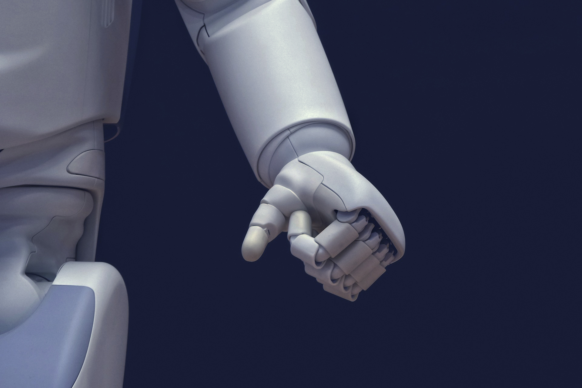 AI layoffs in 2025: how artificial intelligence became the official face of the labor market reset