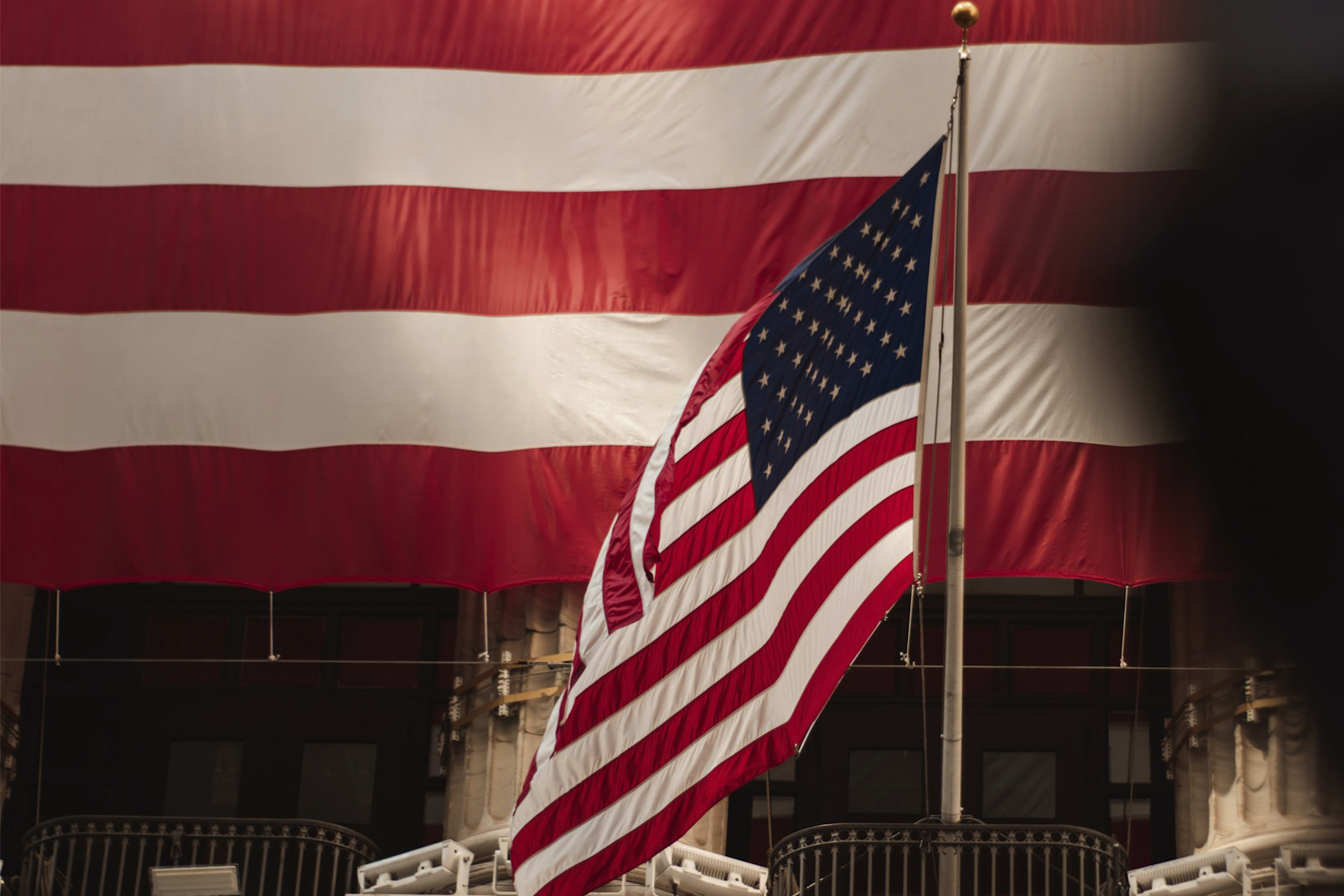 Trump Signs Executive Order Creating His “Peace Council” for Gaza: Who Joined — and Who Stayed Away Trump Signs Executive Order Creating His “Peace Council” for Gaza: Who Joined — and Who Stayed Away