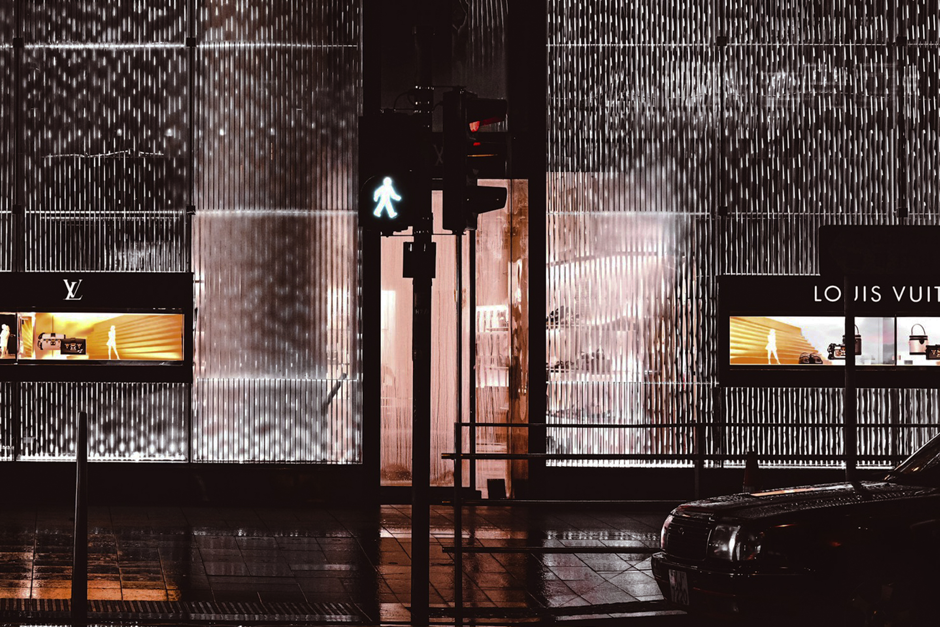 Lunar New Year 2026: Can Western Luxury Brands Win Back Chinese Big Spenders? Lunar New Year 2026: Can Western Luxury Brands Win Back Chinese Big Spenders?