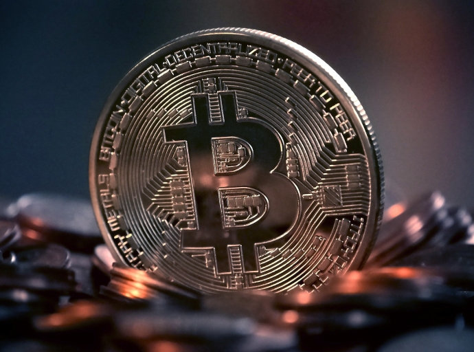 Forex–Crypto Correlation: How BTC and ETH Drive EM FX Volatility