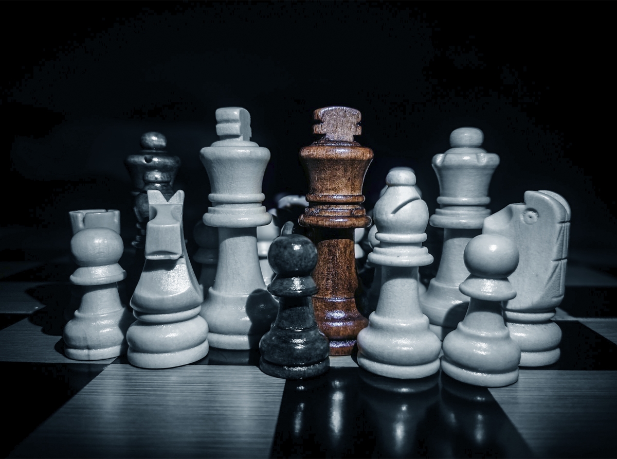 Trading Styles Comparison: Long-Term vs Short-Term vs Scalping